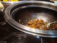 -锅老头海鲜铁锅炖