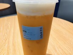 杨枝甘露芒果多-瑞幸咖啡(厦门SM二期新生活广场店)