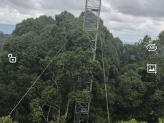 -乌鲁淡布隆国家公园