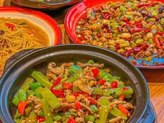 -泥糊破店小酒馆·团建聚餐(南京西路店)