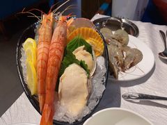 -领鲜活海鲜榴莲自助火锅(东门店)