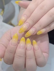 -雅洁美甲美睫