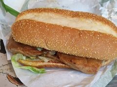 酸竹笋风味板烧鸡腿堡套餐-麦当劳(中山公园龙之梦店)