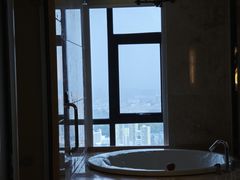 -中山利和希尔顿酒店