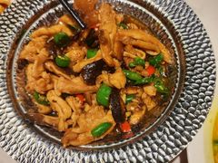 -渝是乎酸菜鱼(龙旗购物中心店)