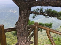 -罗田薄刀峰风景区