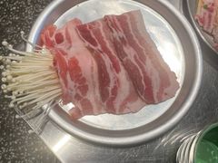 -欧巴炭烤肉오빠숯불구이(南京东路店)