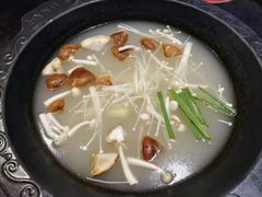 -舒家大院老火锅(台江路店)