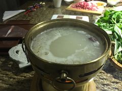 -慢丽江·云南野生菌土鸡锅(西山店)