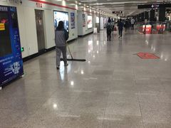 -常熟路(地铁站)