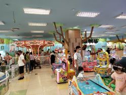 -莫莉幻想儿童乐园(武汉金银潭永旺店)