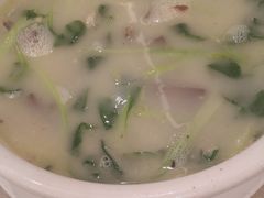 -沪华海鲜大酒楼(南汇店)