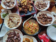 -老鼎万春卤菜(五代传承创始老店)