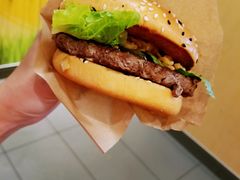 北美烧烤风味安格斯厚牛堡-麦当劳(贵和购物中心B1店)