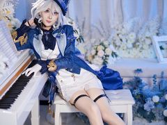 -米游妙妙屋cosplay换装自拍摄影体验馆