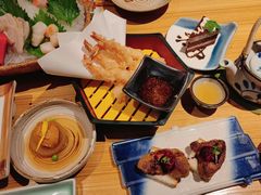 -花和海鲜自助(梅江店)