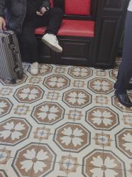 -豪帅男士理容馆