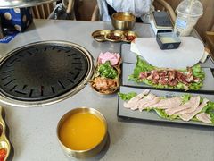 -金会长自助海鲜·烤肉(人民广场店)