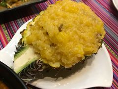 版纳菠萝饭-香巴拉云南餐厅(华莱坞店)