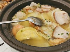 -沪华海鲜大酒楼(南汇店)