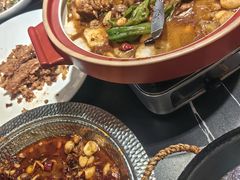 -黄泥岗·地道湖北菜(奥特莱斯店)