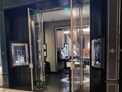 -梵克雅宝(国贸商城店)