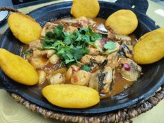 -崴海渔村(虹梅路店)