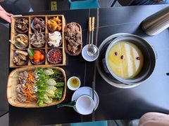 -野菌皇海景野生菌火锅(滨海大道店)