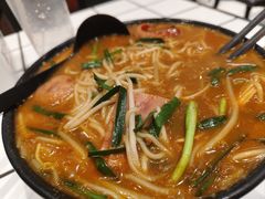 -肥汁米蘭香港米线(长宁来福士店)