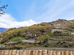 -硗碛藏寨·神木垒景区