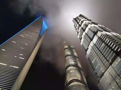 -陆家嘴空中步行连廊