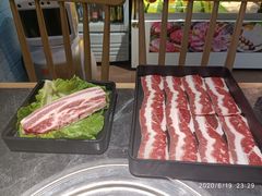 -烤路里·韩国品质自助烤肉(石路天虹4号店)