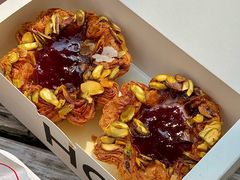 -HOT CRUSH趁热集合·现烤面包(环球港店)