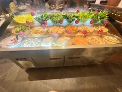 -花和寿喜烧·三文鱼自助专门店(光屿城店)