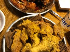 -BHC炸鸡(明洞总店)