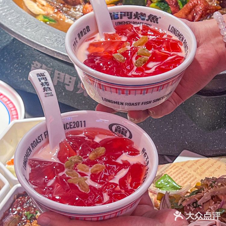 广州会一直去的...爆灯冒烤鸭烤鱼❗❗ 