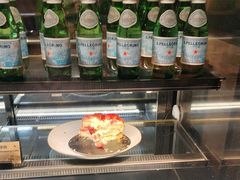 -Wagas沃歌斯(虹桥机场T1店)