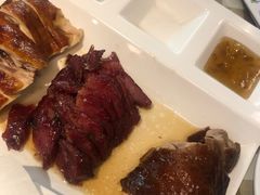 -新大咀港式茶餐厅(宝山万达店)