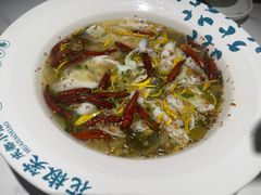 招牌酸菜鱼-花椒笑成都小馆(百脑汇店)