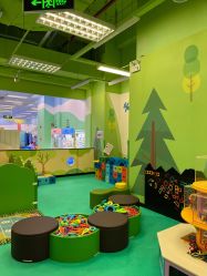 -莫莉幻想儿童乐园(深圳东湖永旺店)