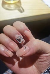 -Fanni美甲美睫皮肤管理