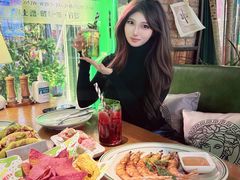 -Famous肥猫墨西哥音乐餐吧(五棵松华熙LIVE店)