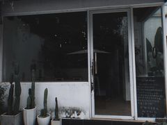 门面-素咫咖啡CLIFEROSE