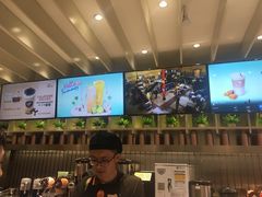 -CoCo都可(湖滨银泰店B区店)