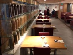 大堂-东方饺子王(重庆路亚泰店)