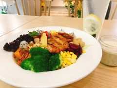 -F+轻食健身赋能空间(中华北路国贸商场店)