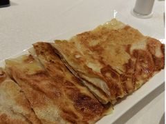鸡蛋葱花飞饼-大铁勺新津菜(东丽阳光新业广场店)