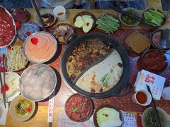 -赵美丽·重庆社区火锅·直营店(火车东站·中豪国际店)