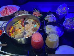 -唯爱KTV聚会餐厅(仙林东城汇店)