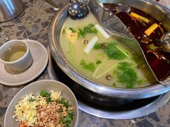 -肖肖酸萝卜鱼火锅(总店)